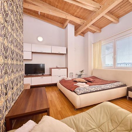 Design Apartment Bratysława Zewnętrze zdjęcie